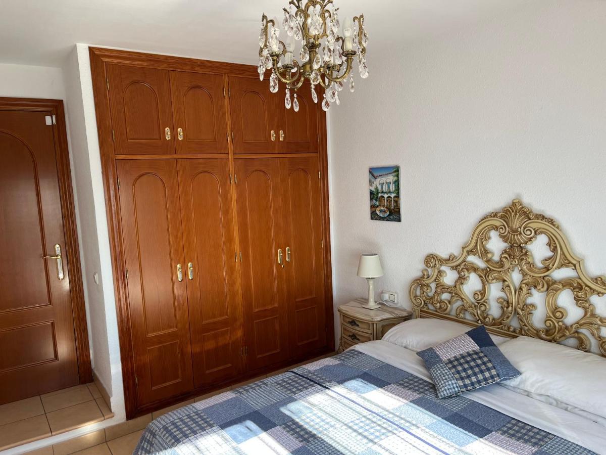 Delightful Burriana House With Magnificent Beach & Sea Views. Nerja Eksteriør billede