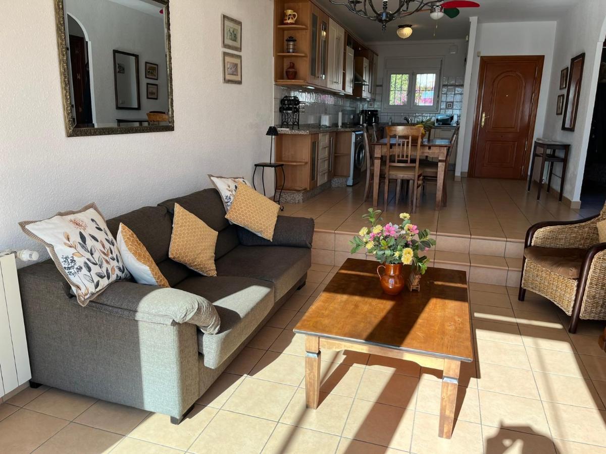 Delightful Burriana House With Magnificent Beach & Sea Views. Nerja Eksteriør billede